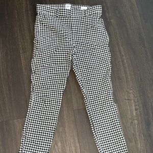 GAP Monochrome Checkered Ankle Pants